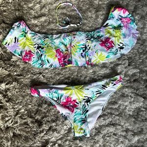 Bar III tropical ruffle off shoulder bikini scrunch butt